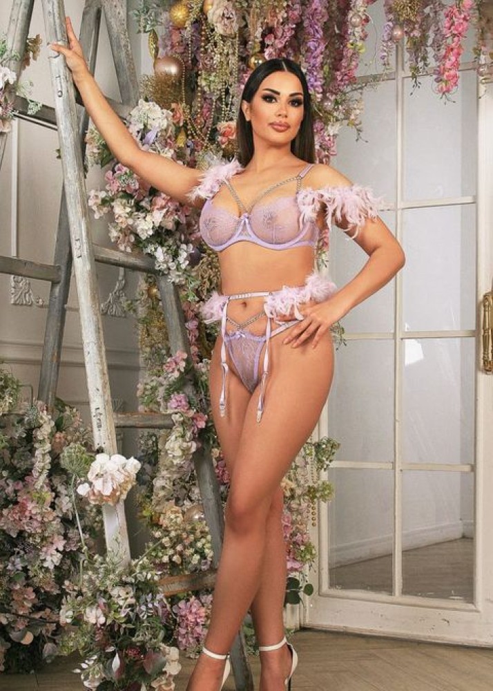 Индивидуалка Адель фото № 2 в городе Махачкала